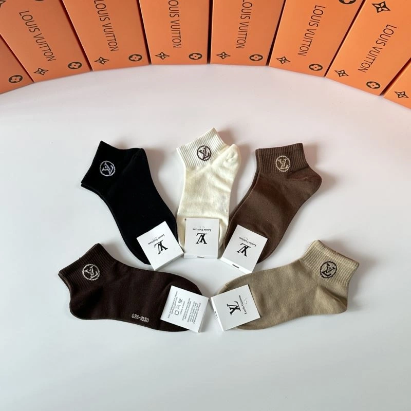 Elegant Louis Vuitton Socks 273577