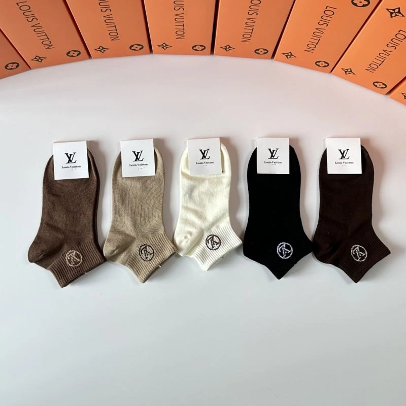 Elegant Louis Vuitton Socks 273577