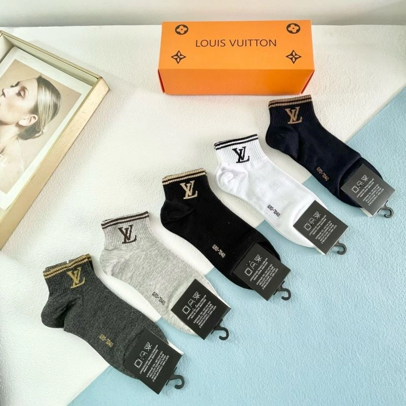 Louis Vuitton Socks Chic 273582