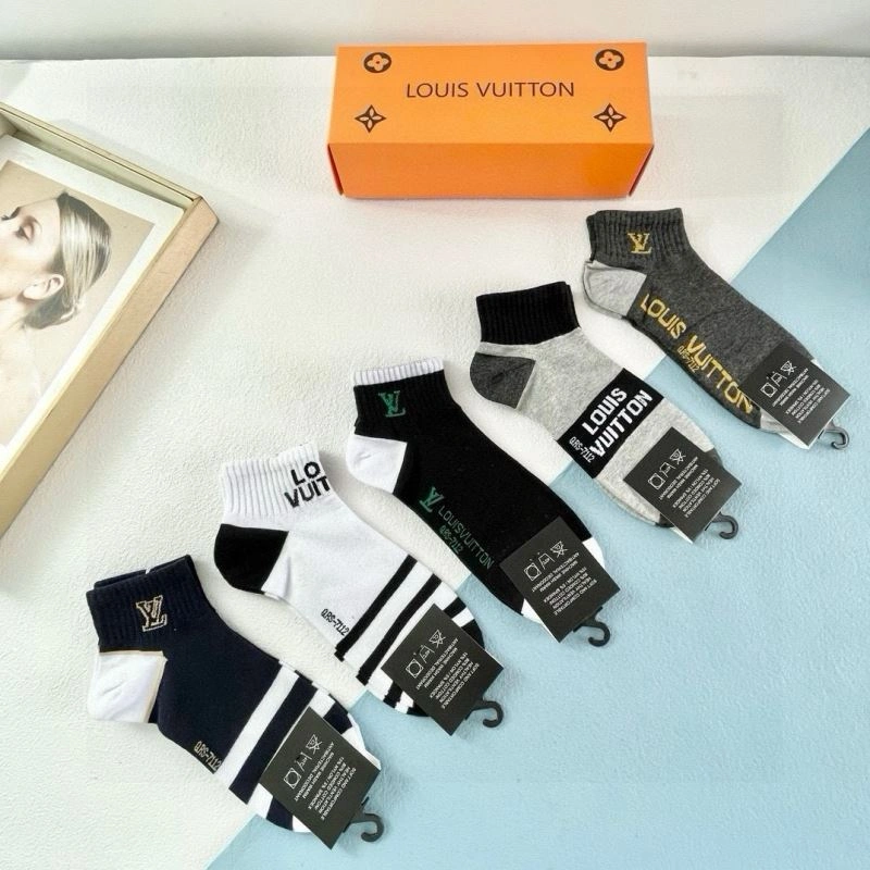 Youthful Louis Vuitton Socks 273596