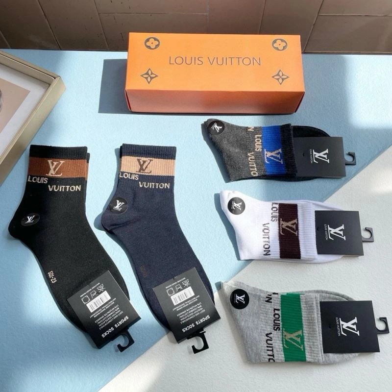 Seasonal Louis Vuitton Socks 273594