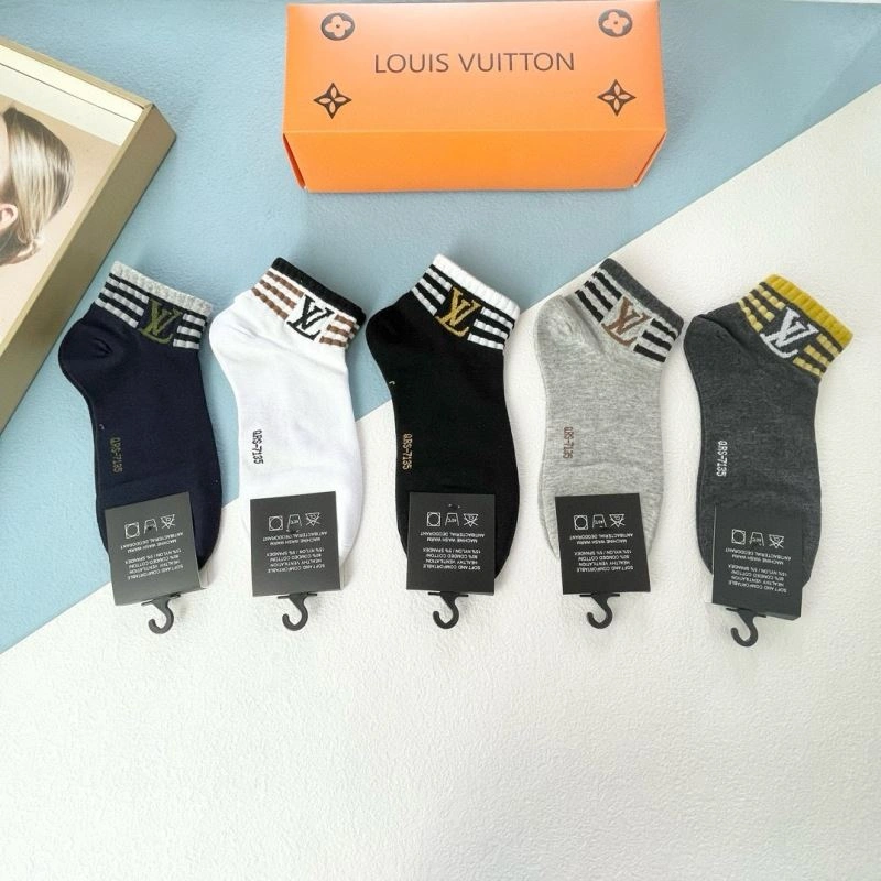 Efficient Louis Vuitton Socks 273590