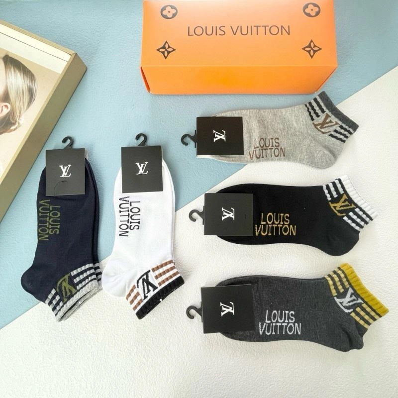 Efficient Louis Vuitton Socks 273590
