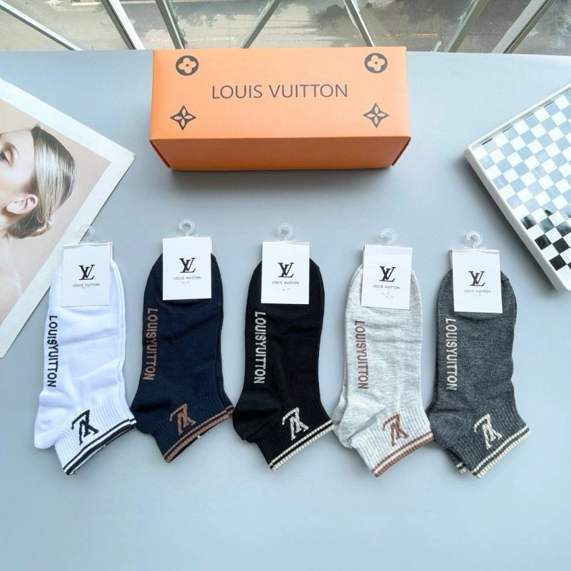 Versatile Louis Vuitton Socks 273064