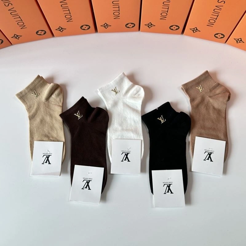 Breathable Louis Vuitton Socks 273573