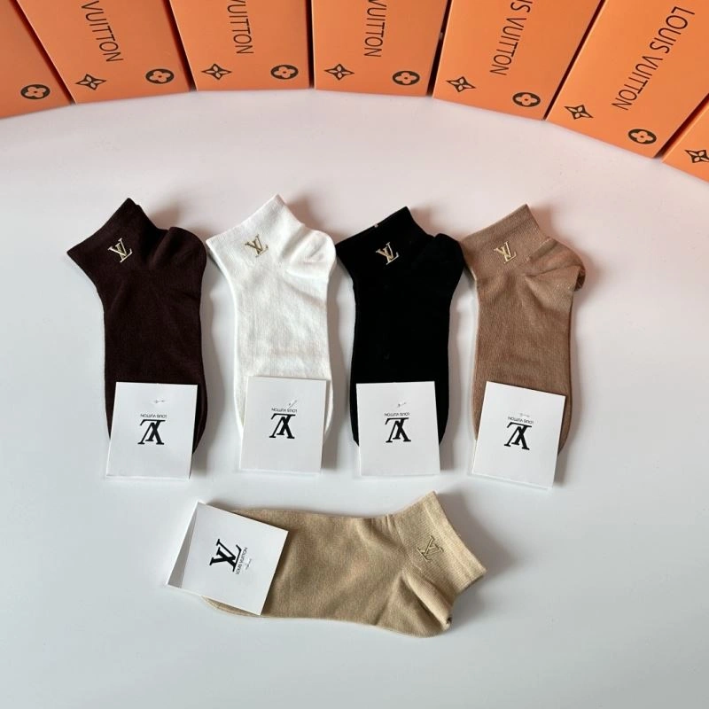 Breathable Louis Vuitton Socks 273573