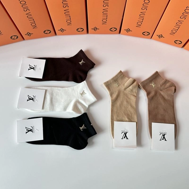 Breathable Louis Vuitton Socks 273573