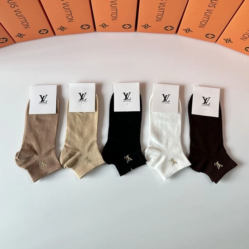 Breathable Louis Vuitton Socks 273573