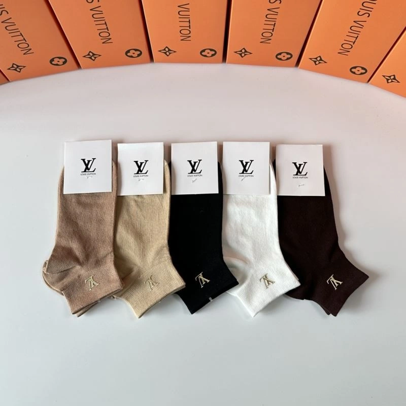 Breathable Louis Vuitton Socks 273573