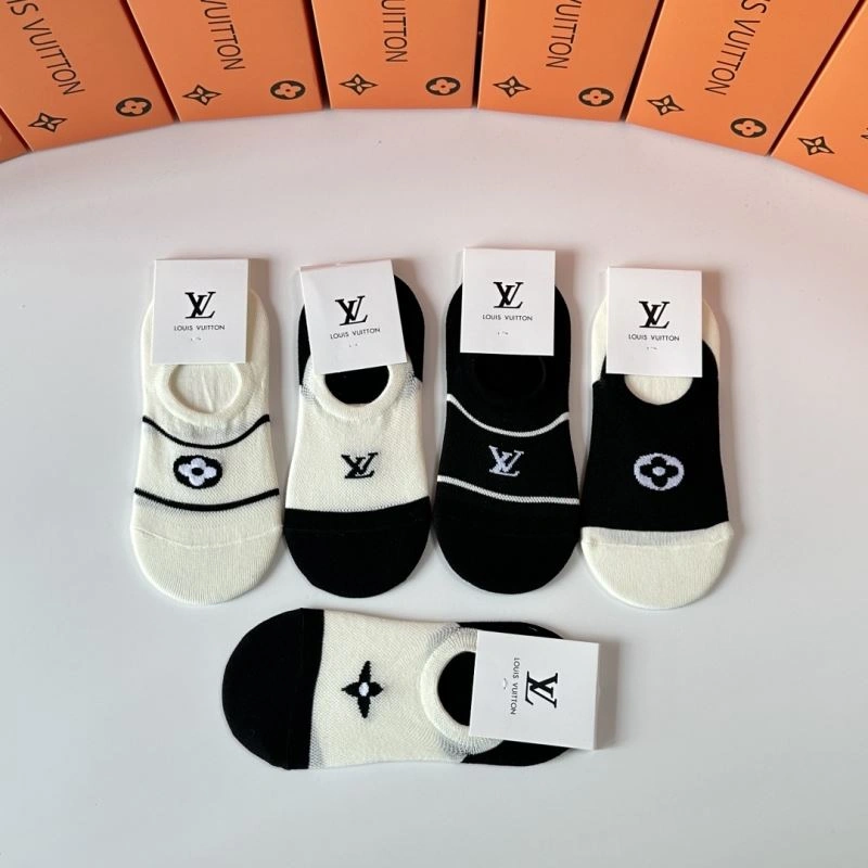 Affordable Louis Vuitton Socks 273571