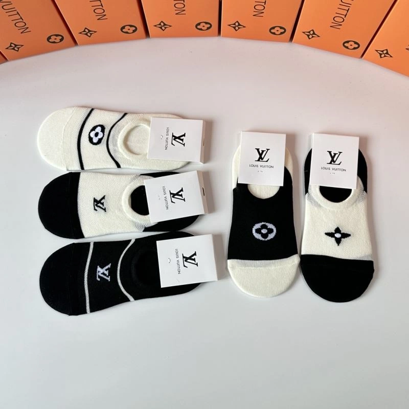 Affordable Louis Vuitton Socks 273571