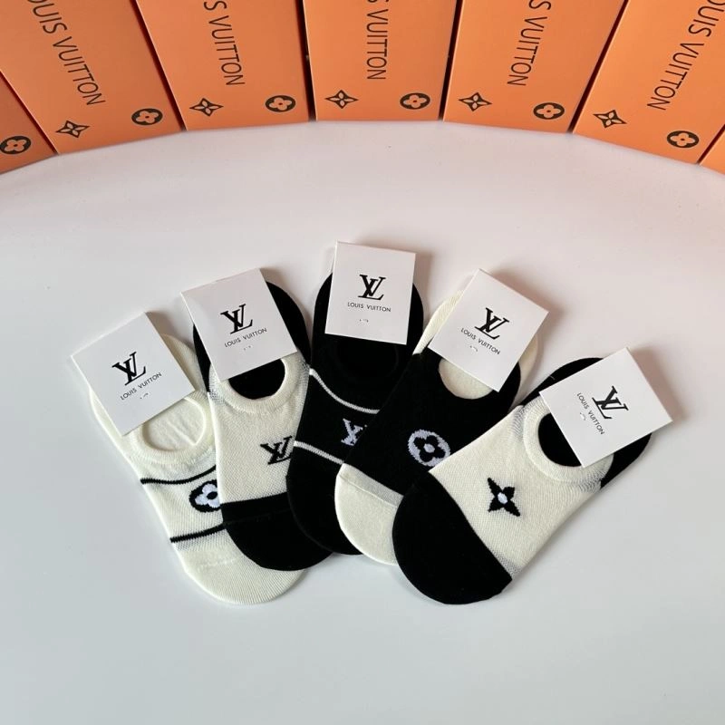 Affordable Louis Vuitton Socks 273571