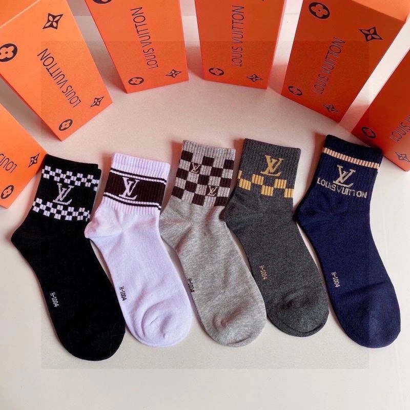 Effortless Louis Vuitton Socks 273564