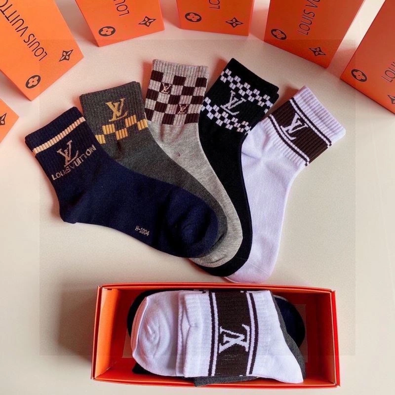 Effortless Louis Vuitton Socks 273564