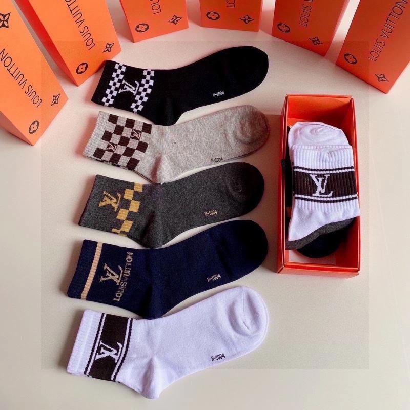 Effortless Louis Vuitton Socks 273564