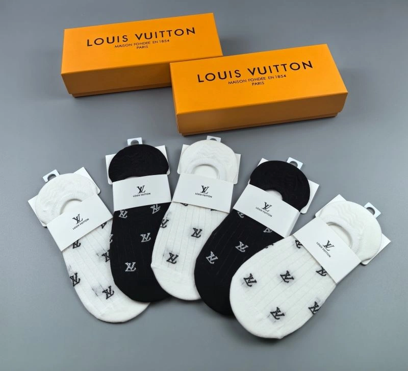 GoodFit Louis Vuitton Socks 273538