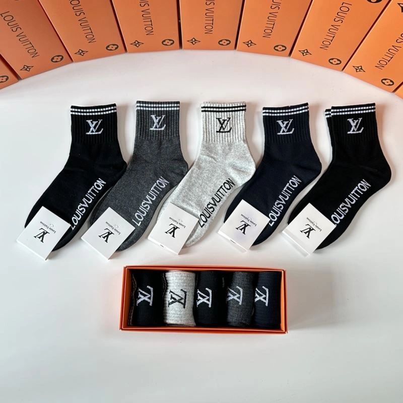 NewStyle Louis Vuitton Socks 273549
