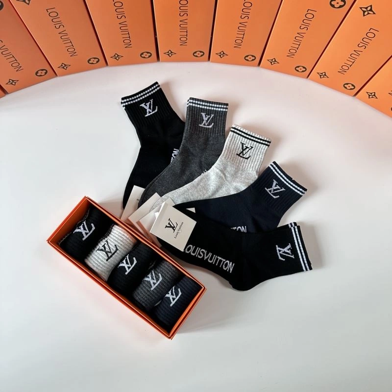 NewStyle Louis Vuitton Socks 273549