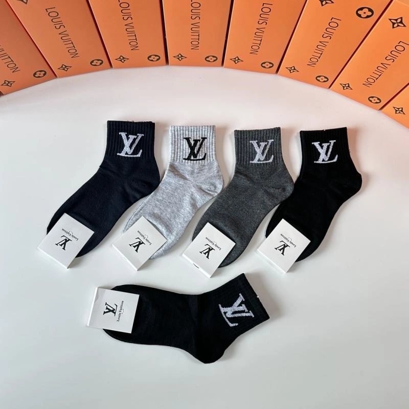 Supportive Louis Vuitton Socks 273562