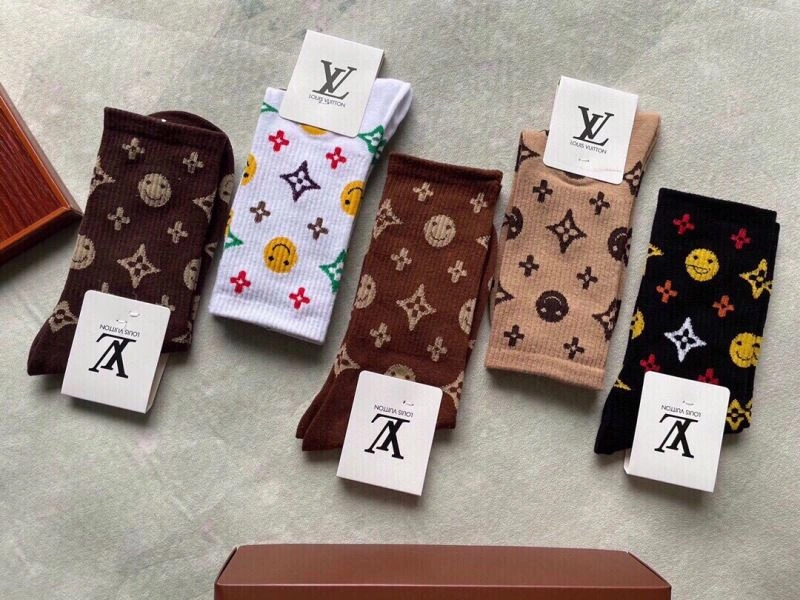 Resilient Louis Vuitton Socks 273555