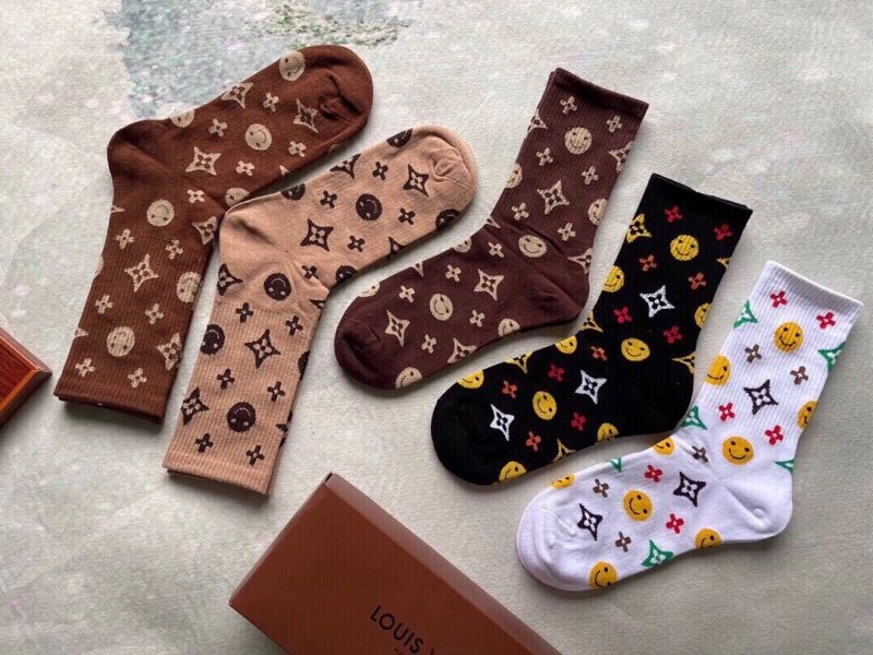 Resilient Louis Vuitton Socks 273555
