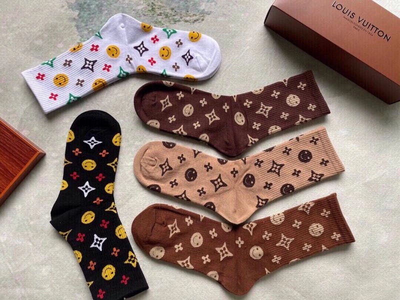 Resilient Louis Vuitton Socks 273555