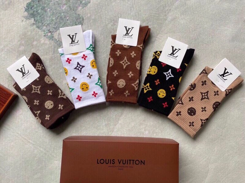 Resilient Louis Vuitton Socks 273555