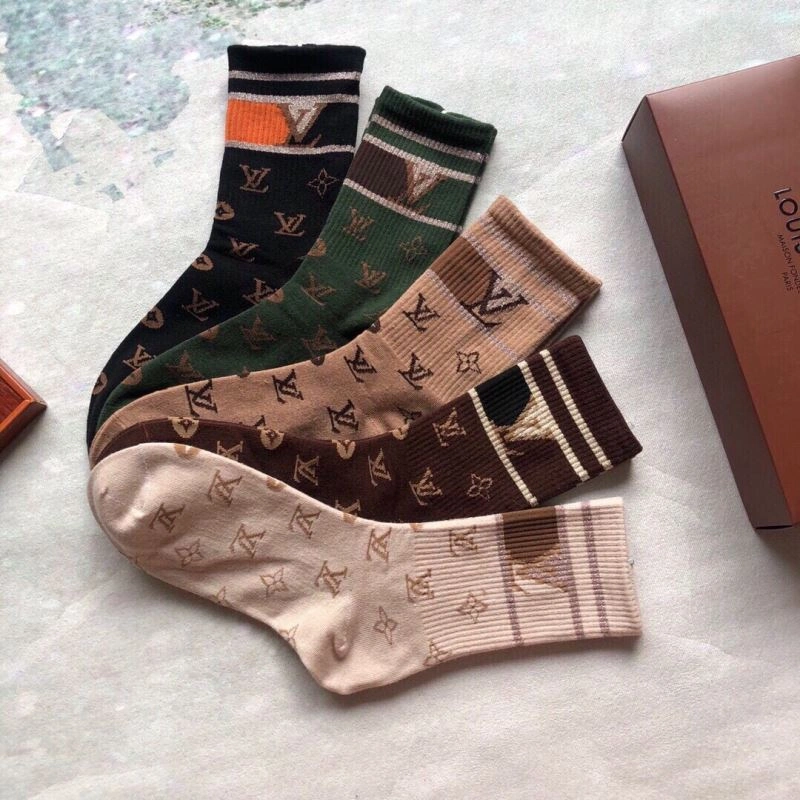 Casual Louis Vuitton Socks 273539