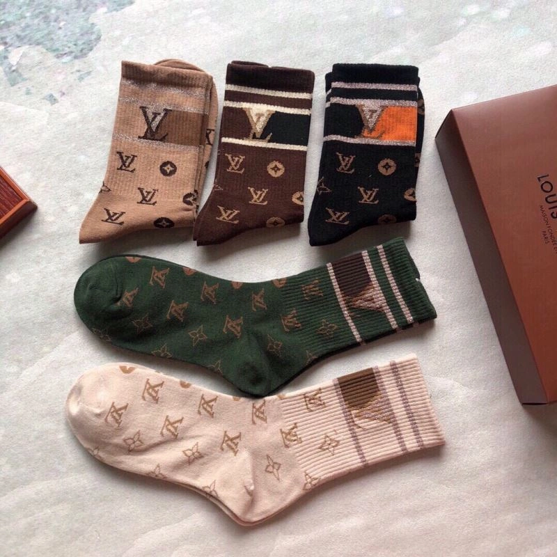Casual Louis Vuitton Socks 273539