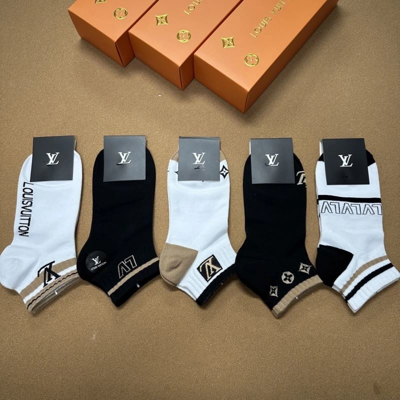 HighQuality Louis Vuitton Socks 273558