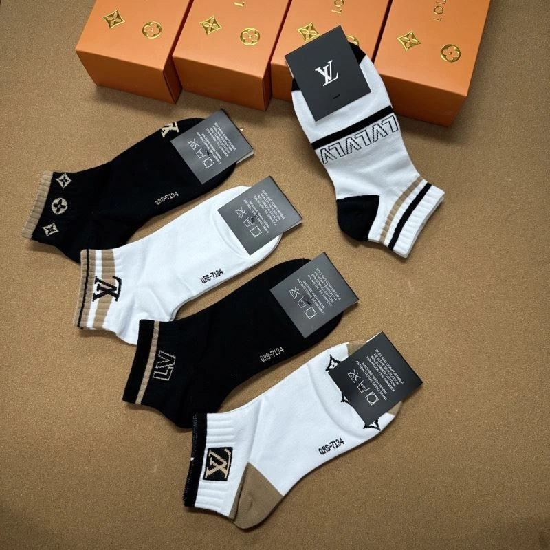 HighQuality Louis Vuitton Socks 273558