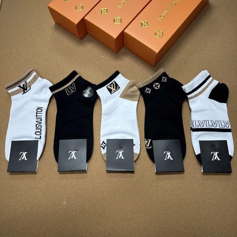 HighQuality Louis Vuitton Socks 273558