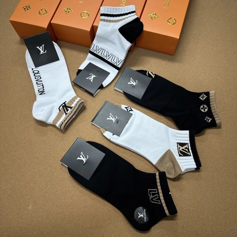 HighQuality Louis Vuitton Socks 273558