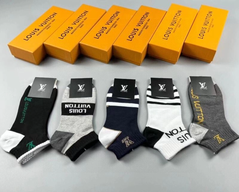 Louis Vuitton Socks Snug 273557