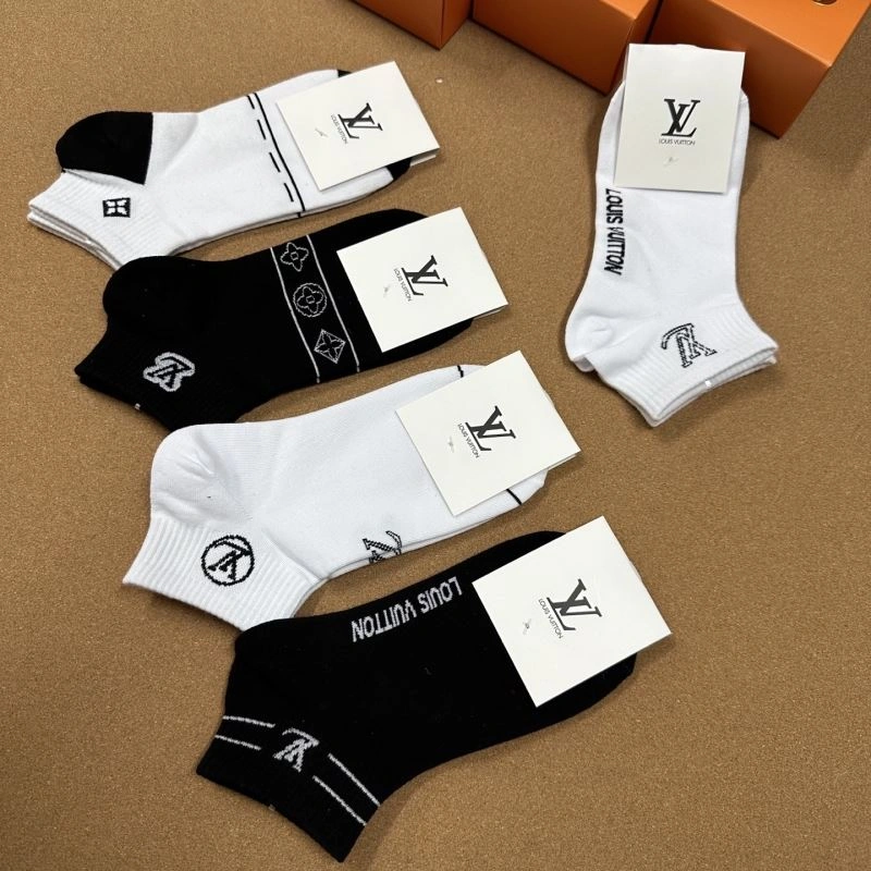 Efficient Louis Vuitton Socks 273548