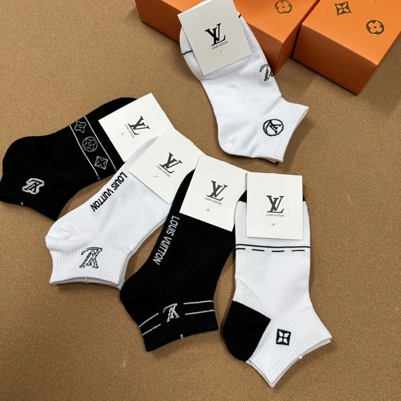 Efficient Louis Vuitton Socks 273548
