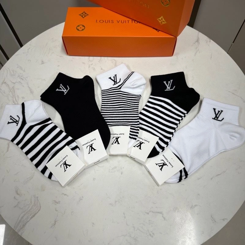 Louis Vuitton Socks Contemporary 273535