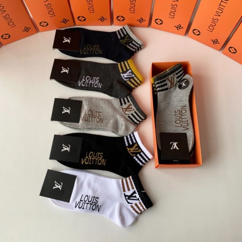 GoodFit Louis Vuitton Socks 273547