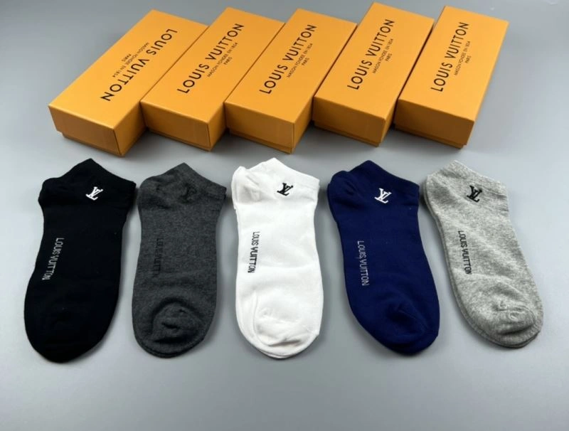 TechFriendly Louis Vuitton Socks 274627
