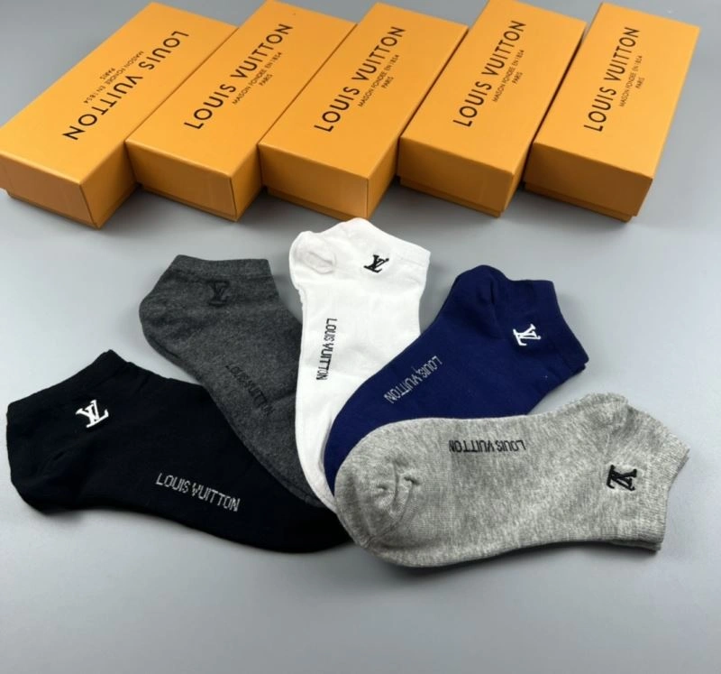 TechFriendly Louis Vuitton Socks 274627