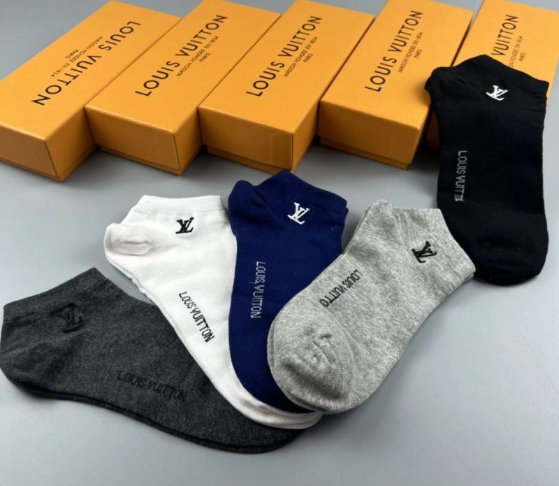 TechFriendly Louis Vuitton Socks 274627