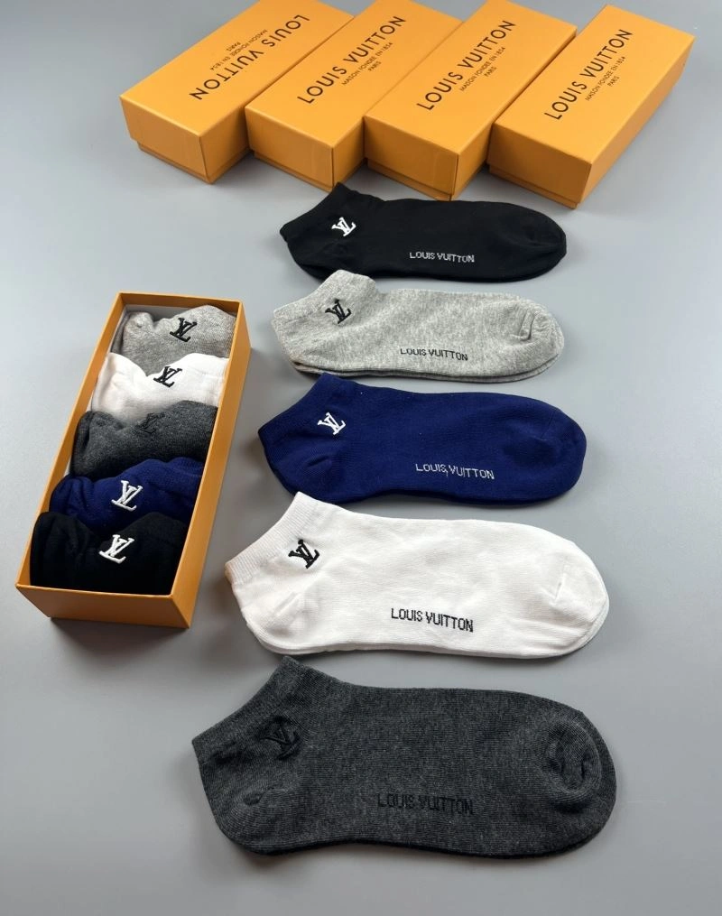 TechFriendly Louis Vuitton Socks 274627
