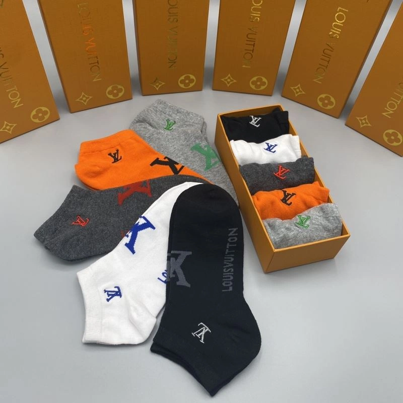 Louis Vuitton Socks Breathable 274626