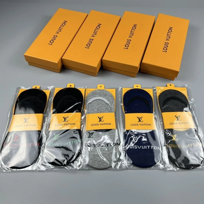 Louis Vuitton Socks WellDesigned 274614