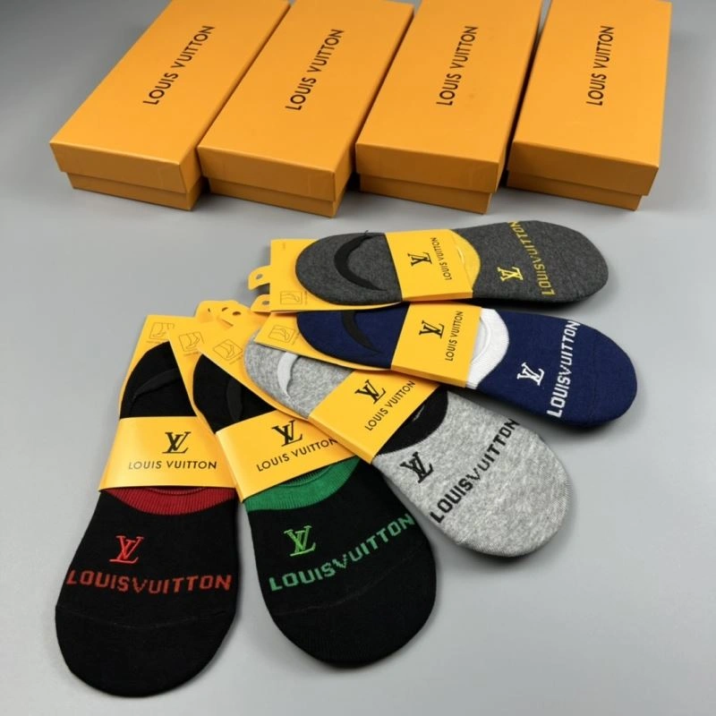 Louis Vuitton Socks WellDesigned 274614