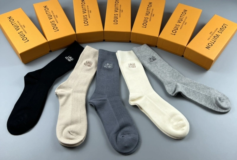 Louis Vuitton Socks Neat 274459