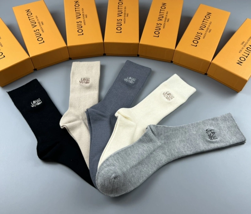 Louis Vuitton Socks Neat 274459