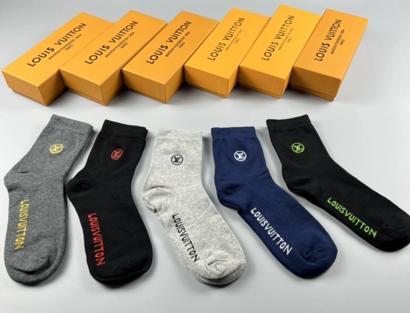 Practical Louis Vuitton Socks 274463