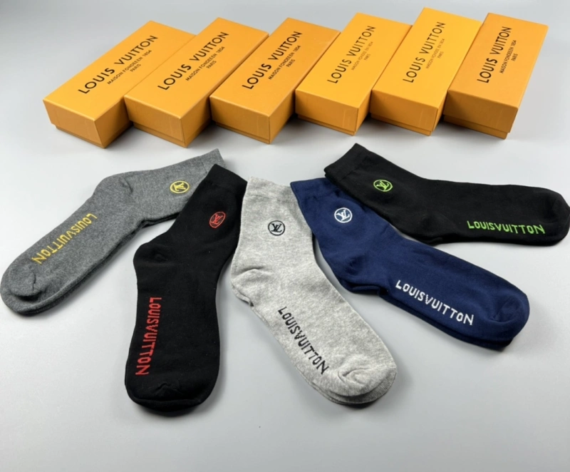 Practical Louis Vuitton Socks 274463
