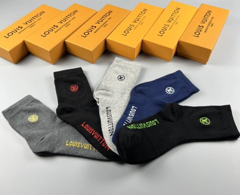 Practical Louis Vuitton Socks 274463